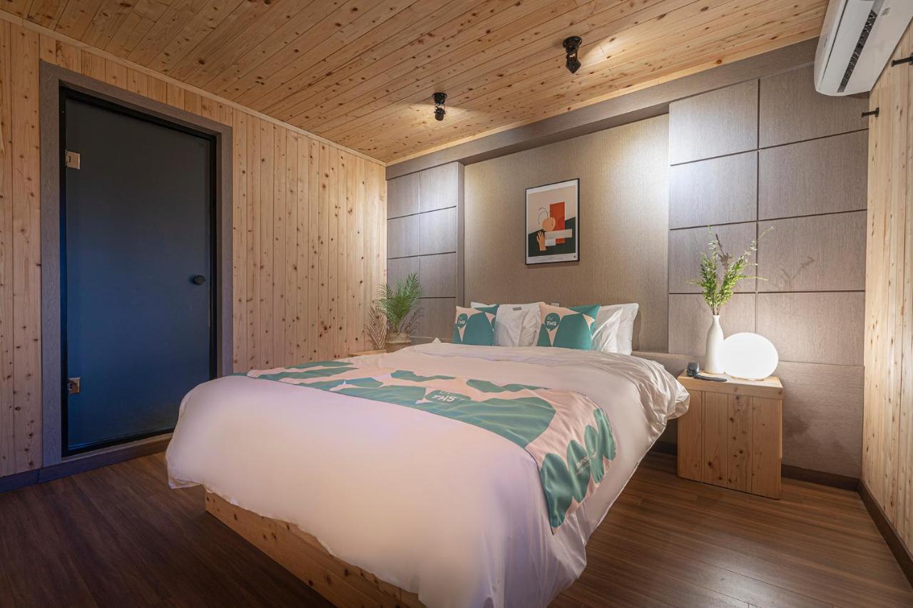 By Ths Valentine Hotel Incheon Siheung Екстер'єр фото