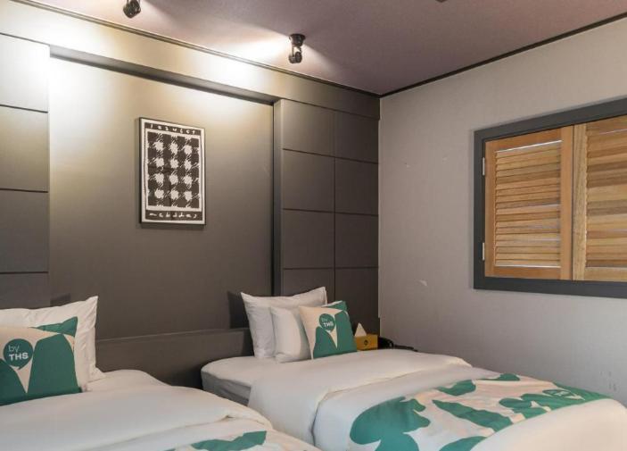 By Ths Valentine Hotel Incheon Siheung Екстер'єр фото